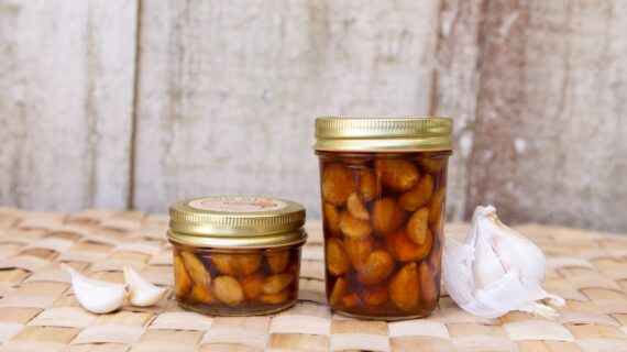 Fermented Garlic Honey: Benefits, Recipe, and How To Make It
