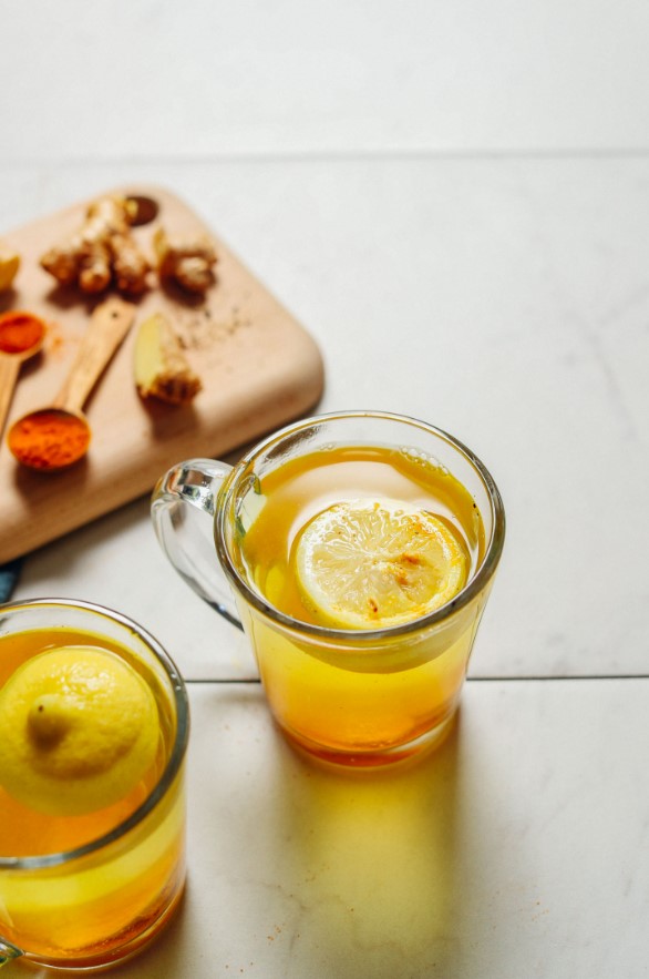 How to Make Garlic, Ginger, Lemon and Honey