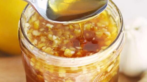 Harnessing Garlic and Honey for a Soothing Cough Syrup