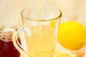 The Advantages of Combining Garlic, Lemon, Ginger, Apple Cider Vinegar, and Honey